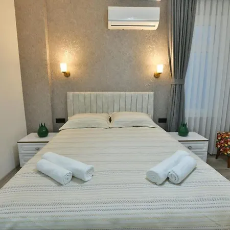 Lägenhetshotell Cadde 4*